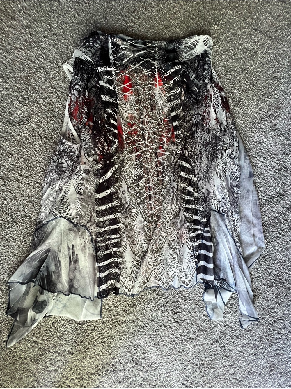 Patterned Shawl🖤 - Picture 5 of 7